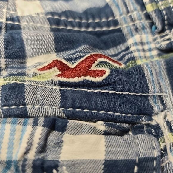 Hollister Plaid Shorts 28  - Picture 4 of 5